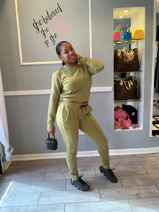 The set jogging suit